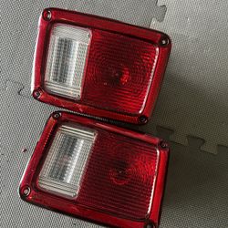 For 2007-2017 Jeep Wrangler Tail Light Driver and Passenger Side