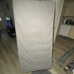 FREE * Full Size bed or box spring