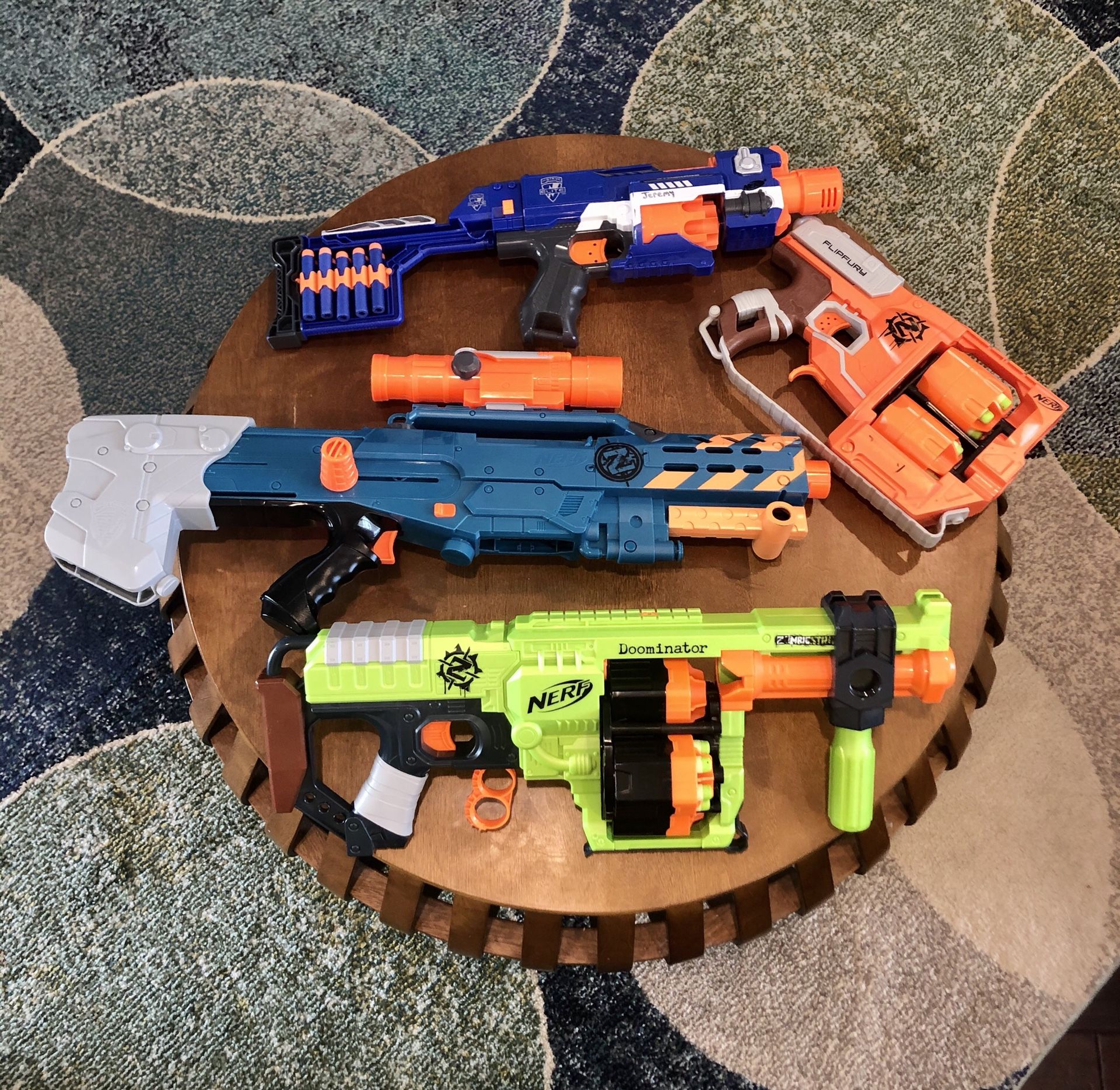 Set of 4 great NERF guns