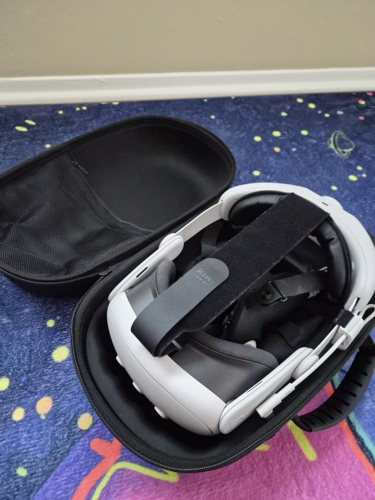 Barely Used Quest 3 512GB w/Accessories
