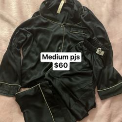 Victoria Secret Pajamas 