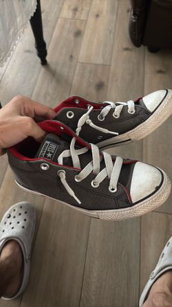 Converse All Stars Size 4 USA