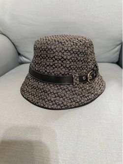 COACH Mini Signature Bucket Hat, SMALL Size (Very good condition) PICK UP IN CORNELIUS