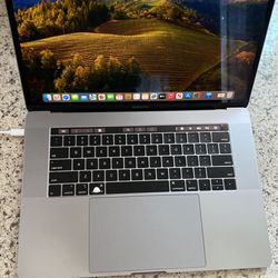 MacBook Pro 2018 2.2 GHz 250GB