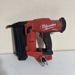 Milwaukee M18 FUEL 18-Volt Lithium-Ion Brushless Cordless Gen II 18-Gauge Brad Nailer (Tool-Only
