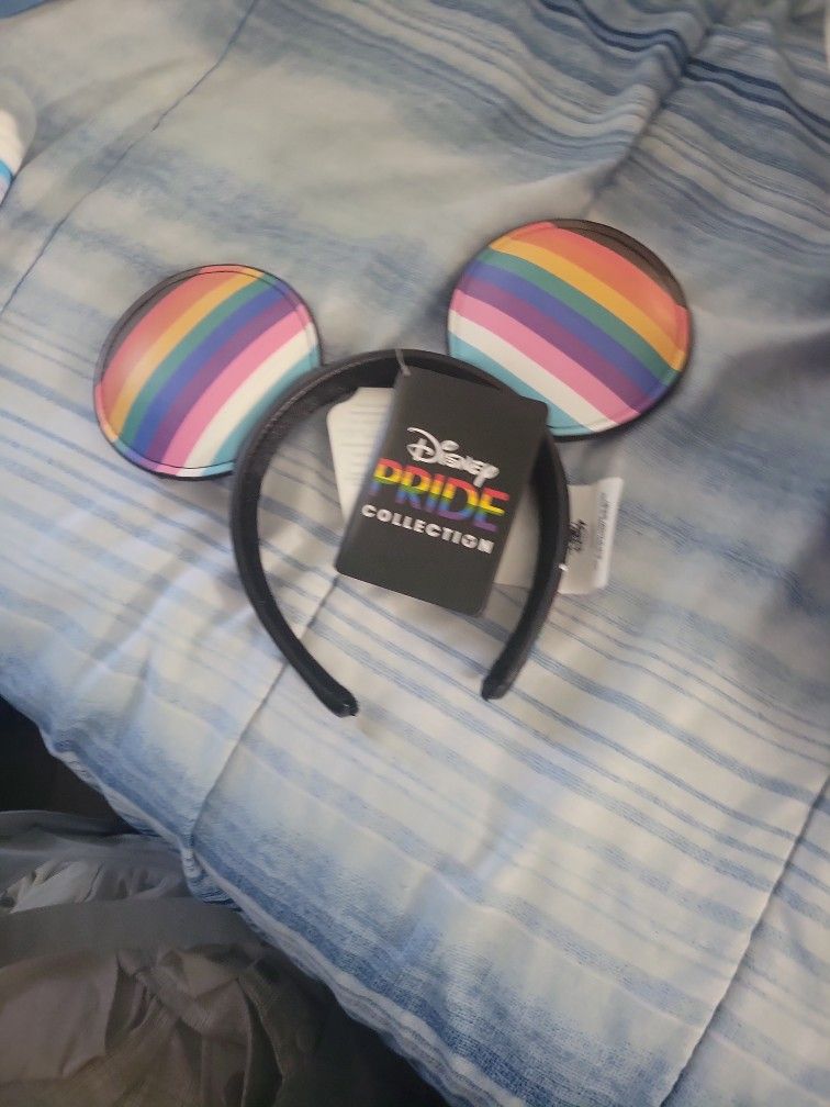 Disney Pride Eara