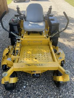 Hustler Zero Turn Mower 52”