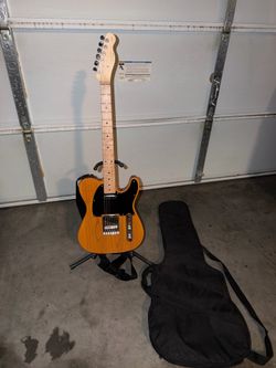 Squire Telecaster w/ Stand & Gig Bag
