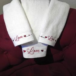 Valentine Hand Towel & 2 Washcloths