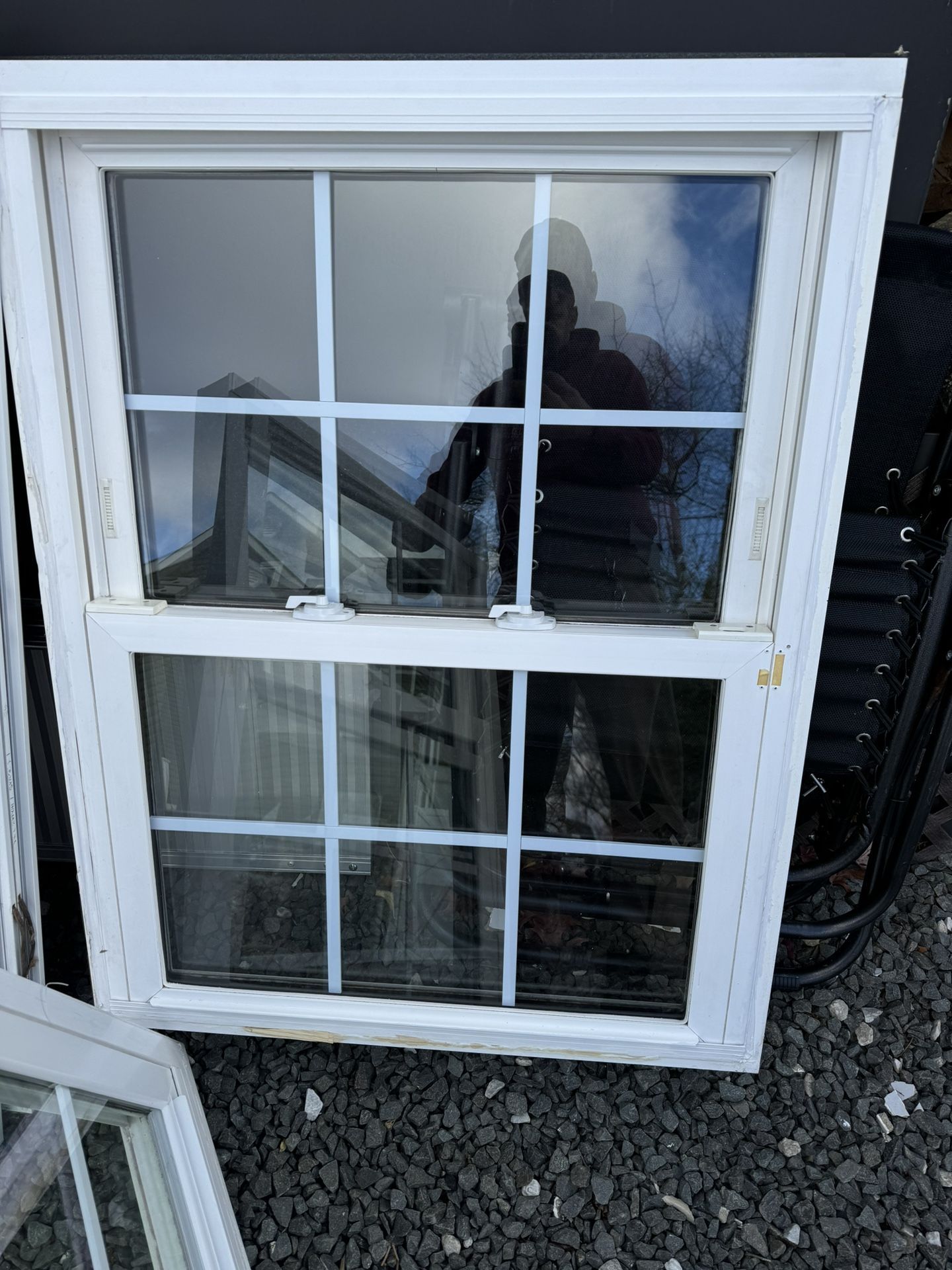 DH Windows 32” X 42“