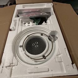 Brand New Microwave 