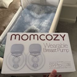 Momcozy Pump