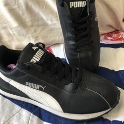 Puma Men’s Tennis Shoes 8
