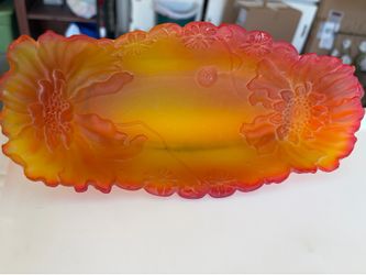 Hull candy dish