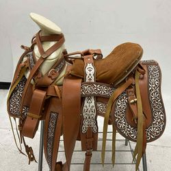 Montura charra de cuero lasser