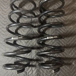 Icon 2" lift coil sping