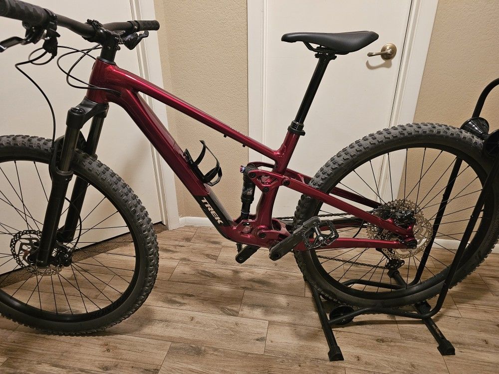 Trek Top Fuel 5 Gen 4. Sz M