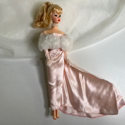 Vintage enchanted Evening Barbie Doll Collectors edition for Sale in  Peoria, AZ - OfferUp