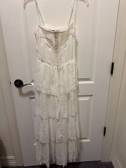 VICI White Tiered Maxi Dress