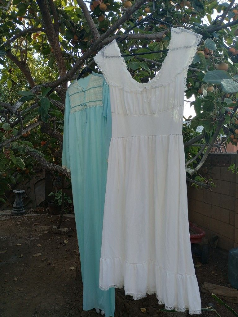 Vintage Nightgown Set