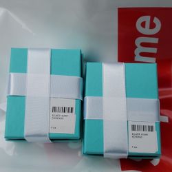 Supreme Tiffany Key Knife.