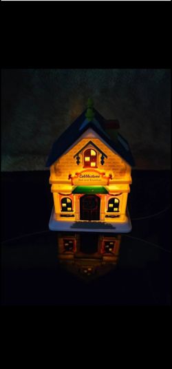 Cobblestone Corners Winter Village Bed And Breakfast House Light Up LED H:4,5"