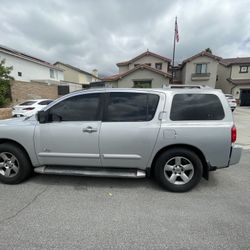 2005 Nissan Armada