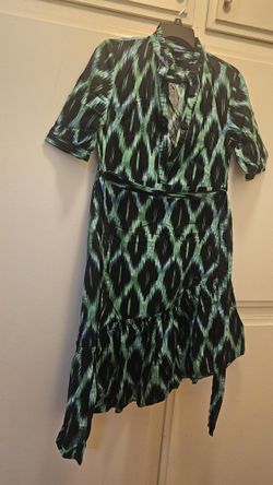 Green asymmetric dress size 4-6