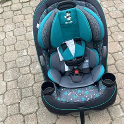 new just assembled mickey mouse. all in 1 car seat 5-100 lbs rear and forward facing 