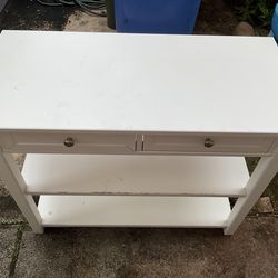 Pottery barn, changing table