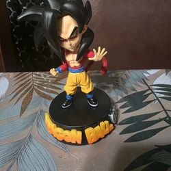 Dragon Ball GT Son Goku Super Saiyan 4 Action Figure