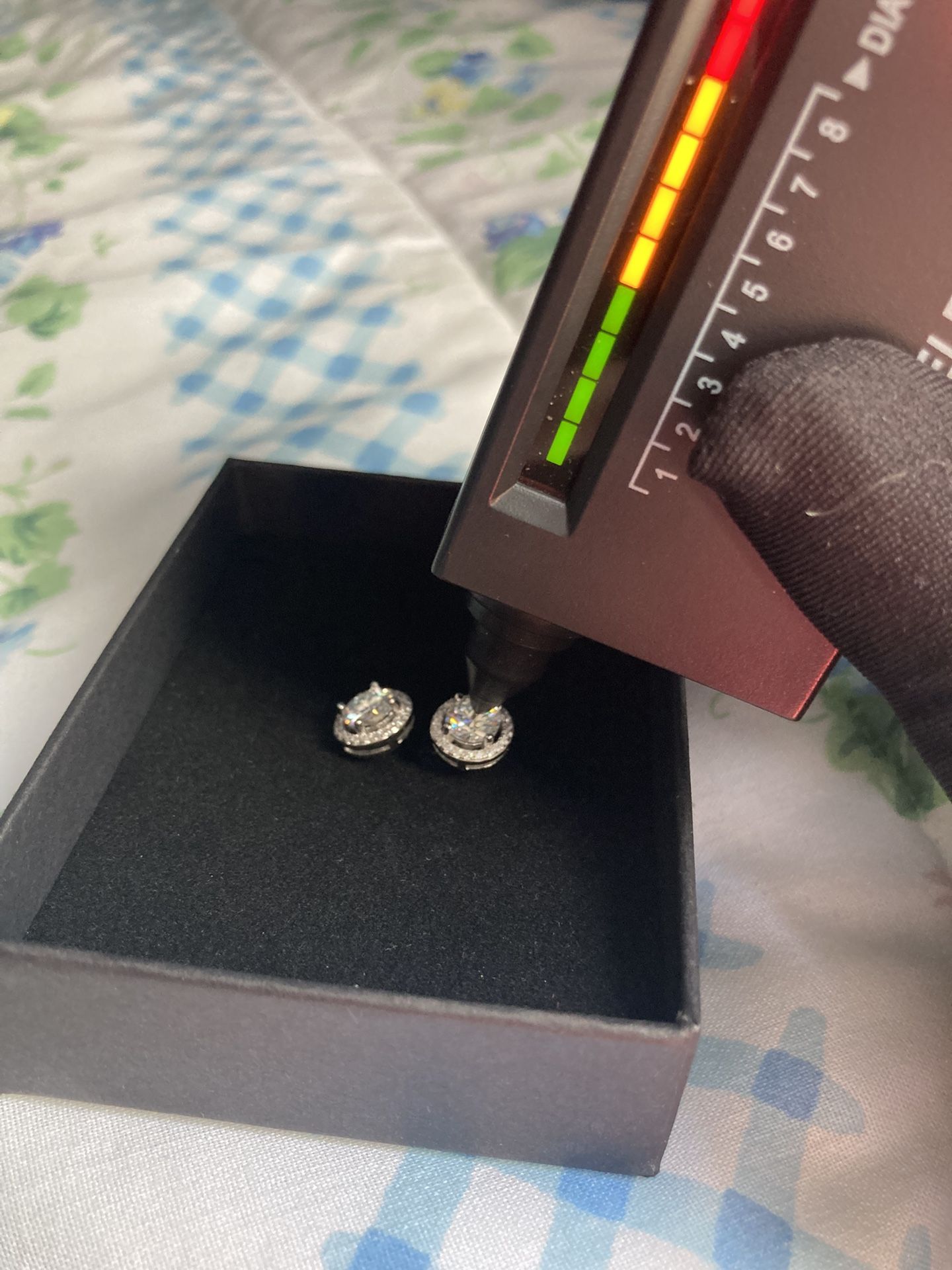 🔥925 sterling silver 2ct Total 6.5mm Moissanite earrings VVS1 D color ‼️‼️