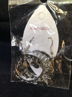 3 available! Silver Color Costume Earrings! Pickup Only! No Holds! Idaho/Southern $4 Each Or $10 For All