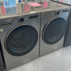 New Scratch And Dent LG Front Load Washer And Dryer Set. 1 Year Manufacture Warranty 
