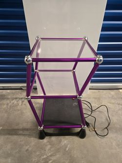 Table / Swivel purle table