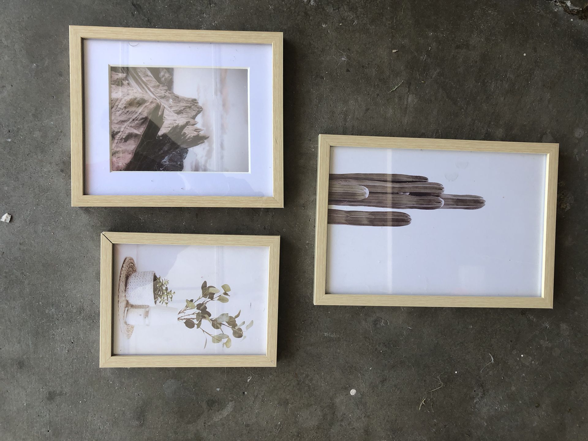 Set Of 3 Faux Wood Picture Frames