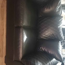 Sofa / Love Seat 