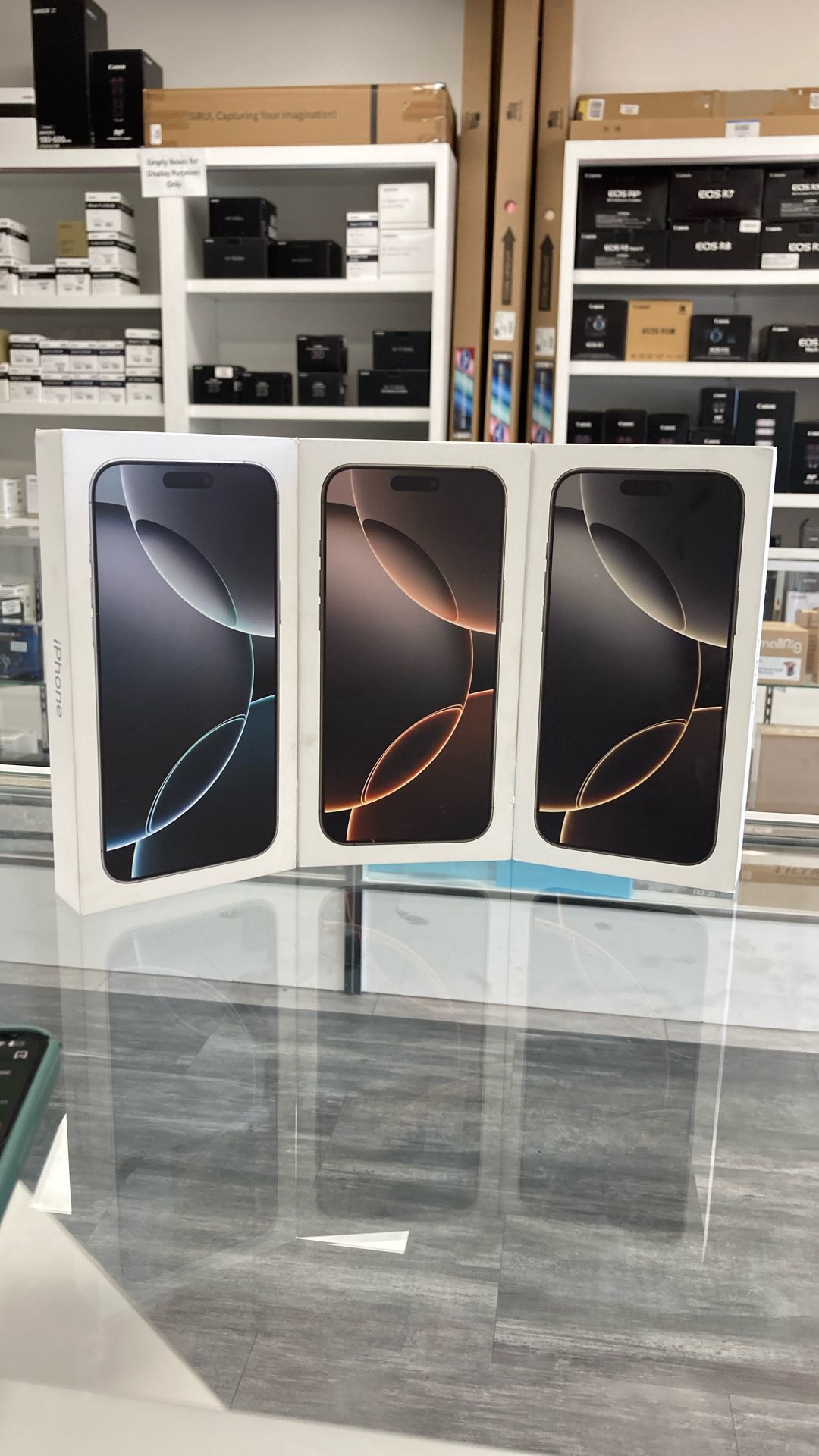 iPhone 16 Pro Max 256gb Unlocked Limited Time Sale! 6/20