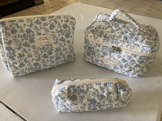 Bolsa para cosméticos  .