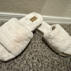 Koolaburra by UGG Slippers