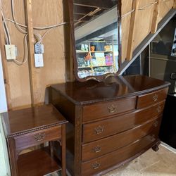 Antique Dresser Set