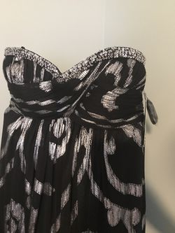 New never used black & Sliver Dress size 6