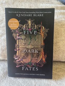 Five Dark Fates (Three Dark Crowns Series)