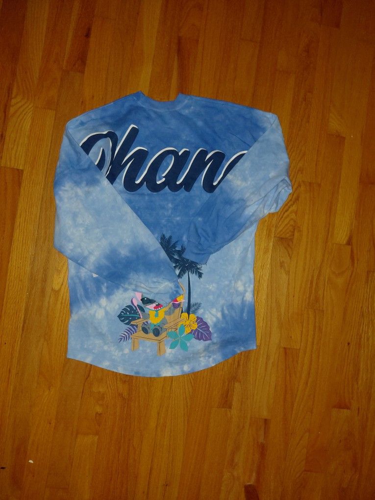 Disney Aulani Resort Spirit Jersey S/Ch Blue Stitch Ohana Hawaii Tie Dye RARE