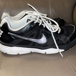  Nike DUAL FUSION TR III Sneakers, Men’s Size 9