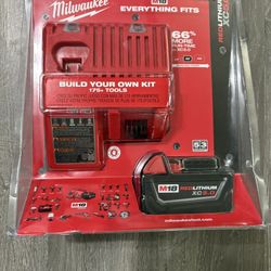 Milwaukee M-18 M-12 Charger/ XC5.0 Battery Starter Kit