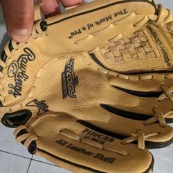 Baseball Glove 