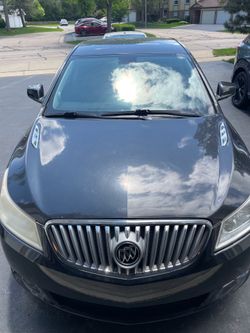 Buick Lacrosse 2011