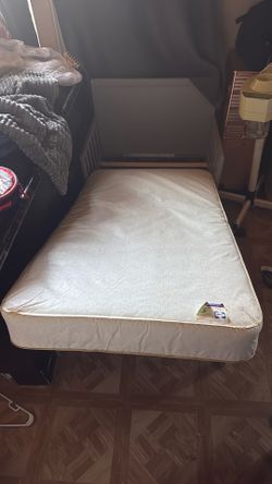 Toddler bed Gray