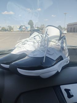 Jordan Stay Loyal 3  Nike Air  Flights Mens  10.5 NEW!!NEW !!